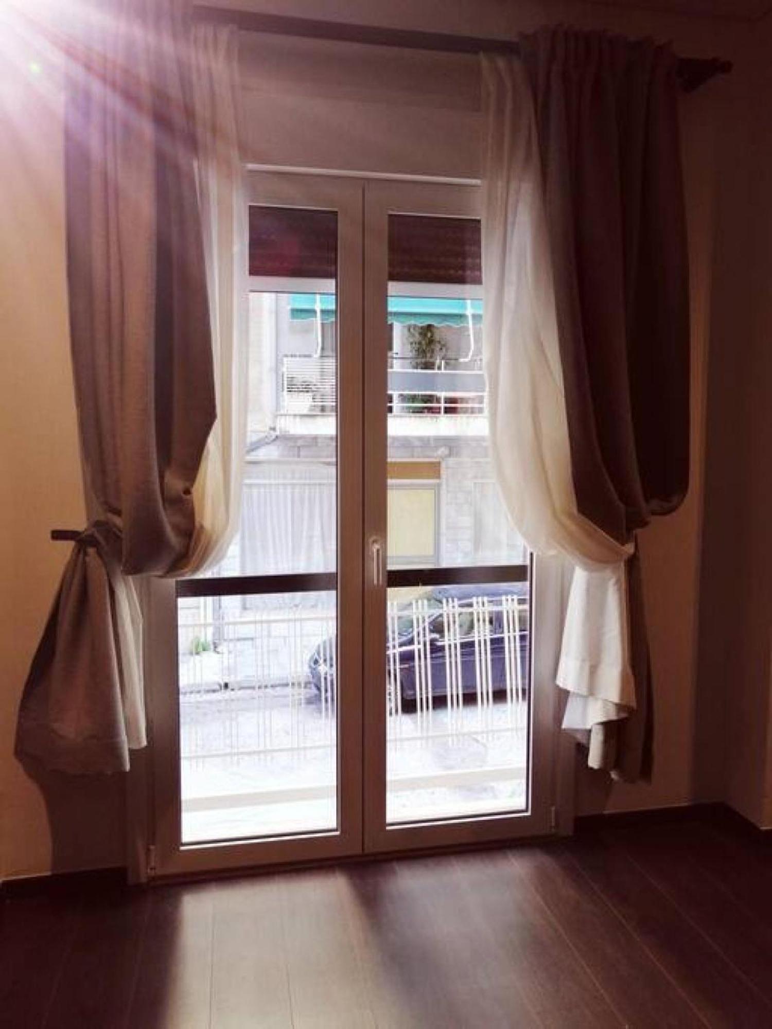 Classy And Stylish Apartment Next To Hilton Афины Экстерьер фото